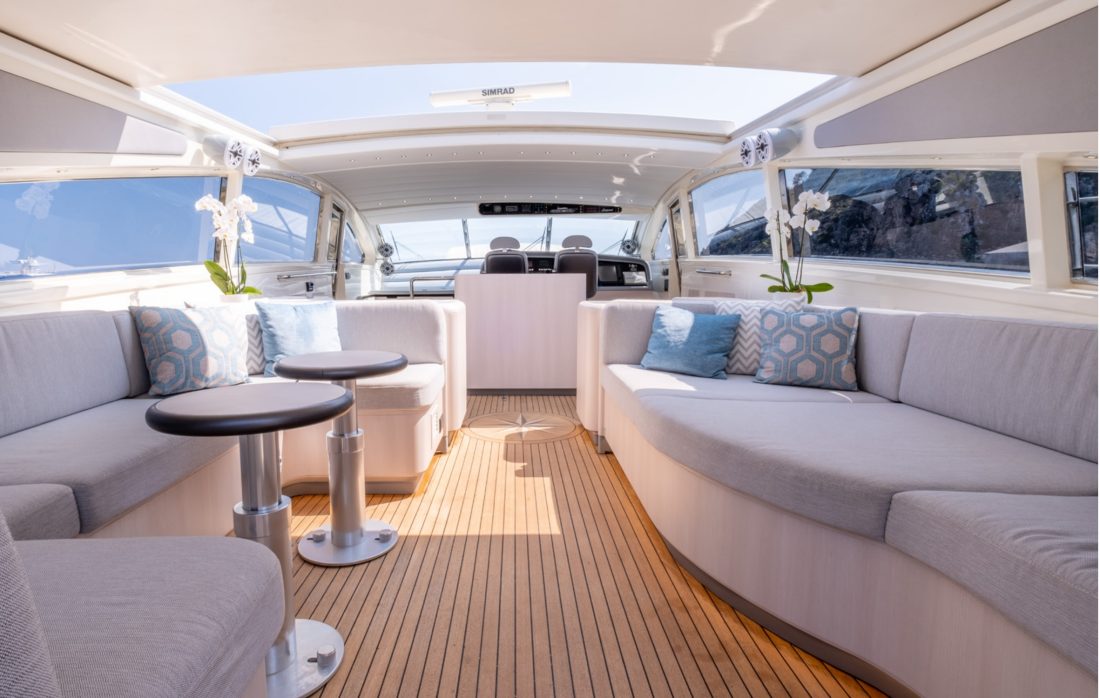 Leopard 27 Open - Boat Rental & Hire Ibiza | Bluemarine Yacht Charter